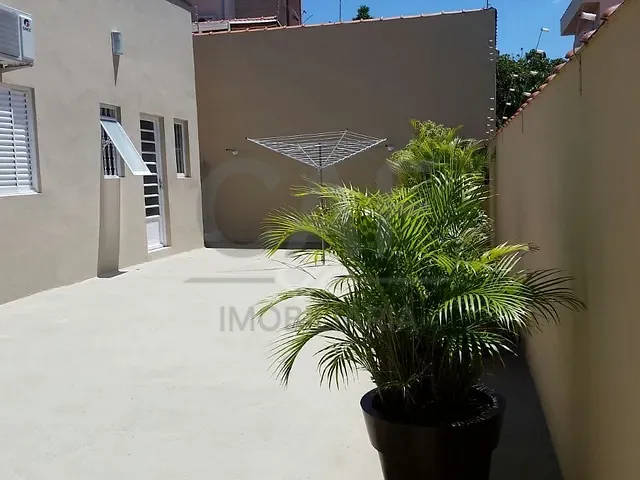 Casa com 263m², à venda, no bairro Nova Jaguariúna II em Jaguariúna