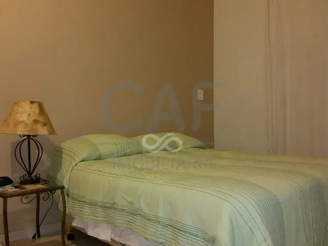 Casa com 263m², à venda, no bairro Nova Jaguariúna II em Jaguariúna