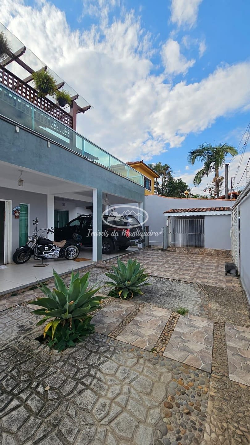 Casa à venda com 3 quartos, 275m² - Foto 5