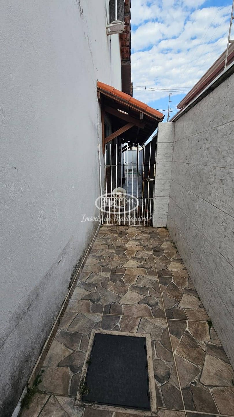 Casa à venda com 3 quartos, 275m² - Foto 6
