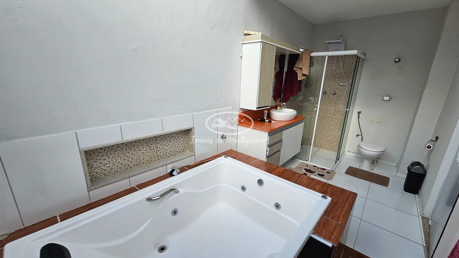 Casa à venda com 3 quartos, 275m² - Foto 29