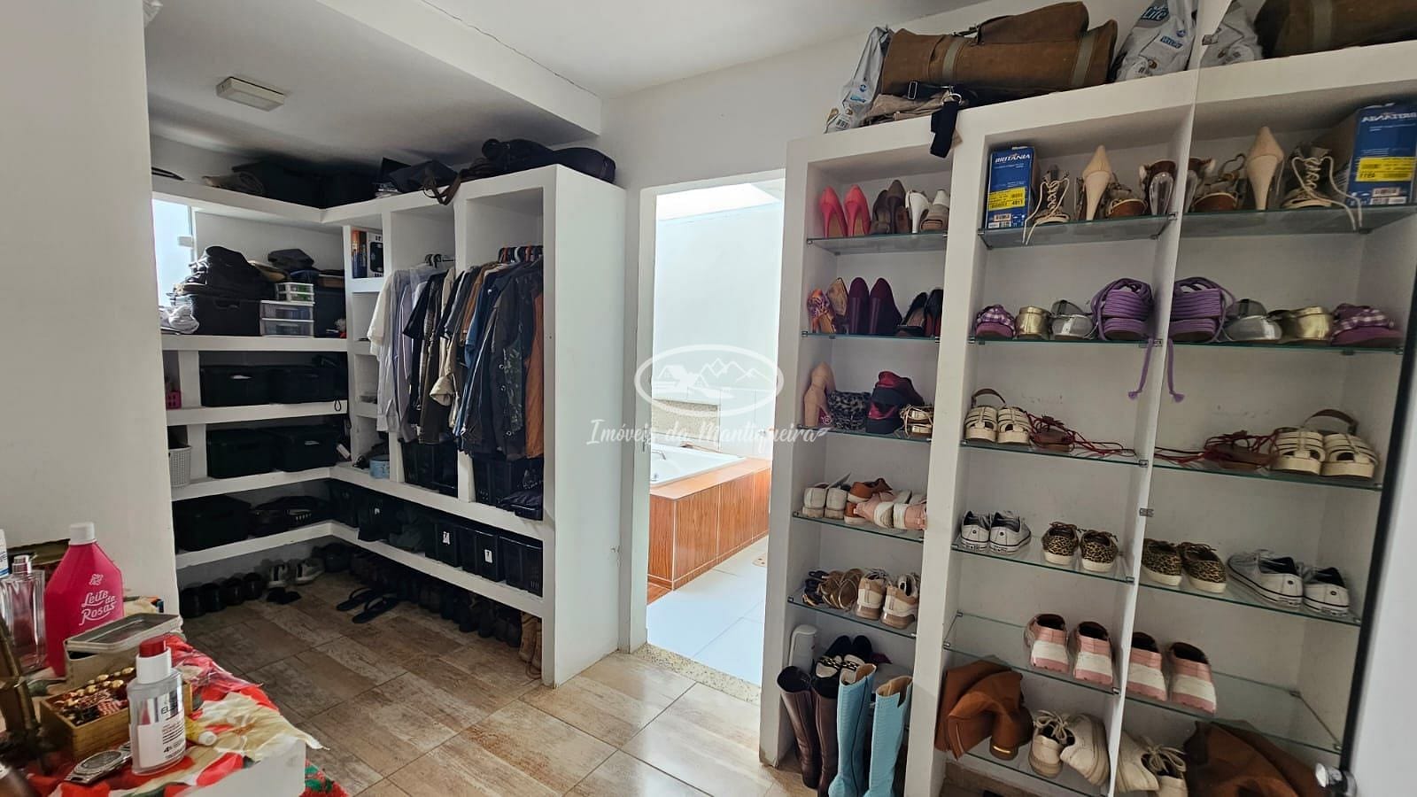 Casa à venda com 3 quartos, 275m² - Foto 32