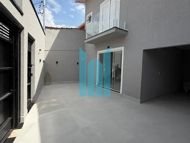 Casa com 113m² 3 quartos e 3 banheiros, à venda, no bairro Jardim das Azaleias em Poços de Caldas