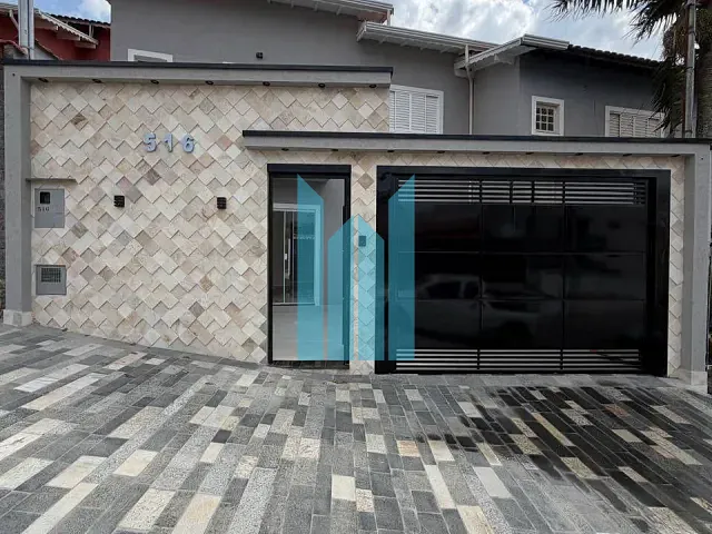 Casa com 113m² 3 quartos e 3 banheiros, à venda, no bairro Jardim das Azaleias em Poços de Caldas