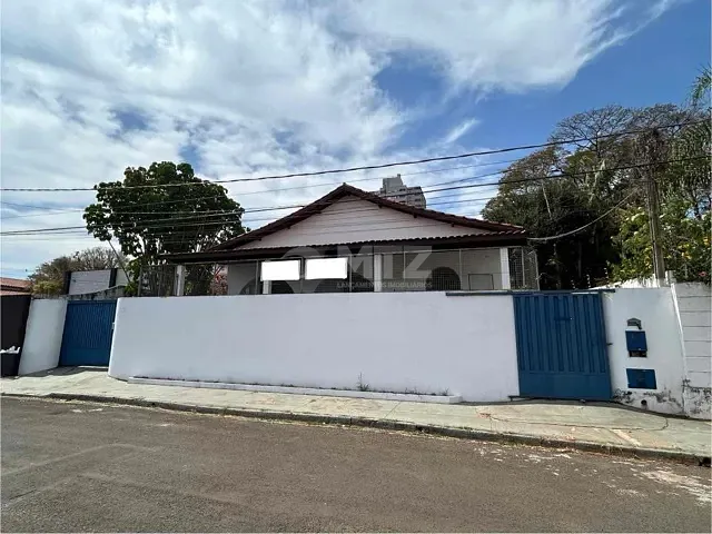 Casa 3 quartos e 4 banheiros, à venda, no bairro Jardim Bom Pastor em Botucatu