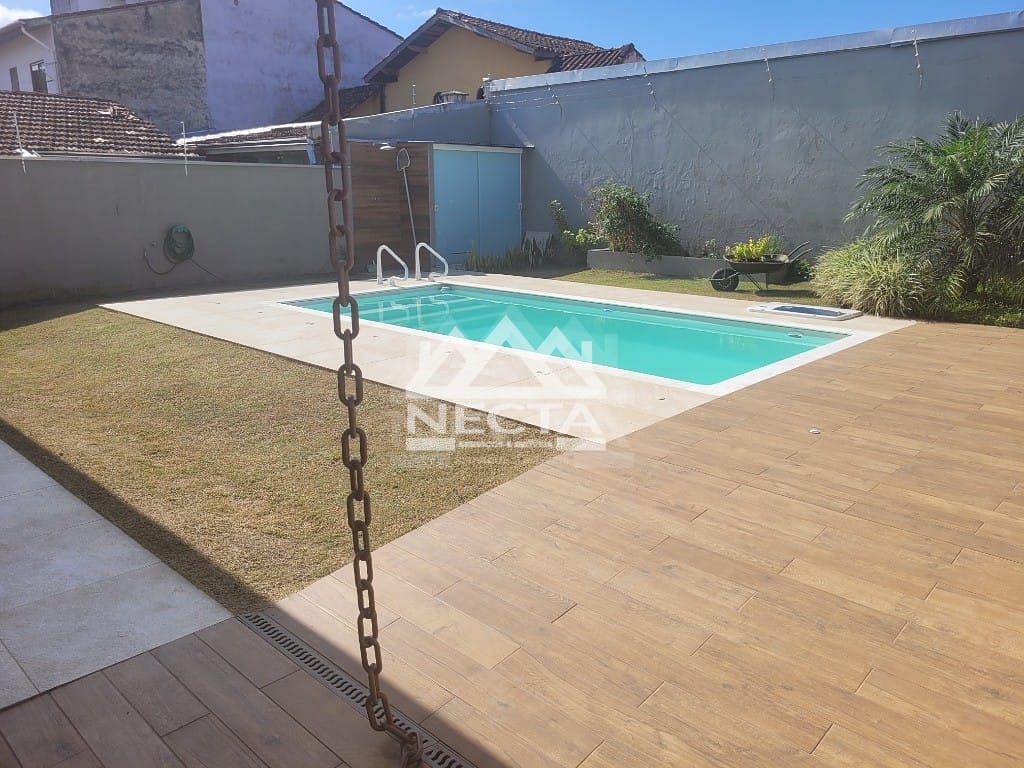 Casa, 4 quartos, 280 m² - Foto 2