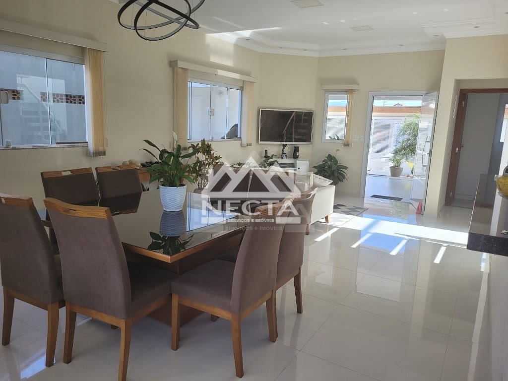 Casa, 4 quartos, 280 m² - Foto 11