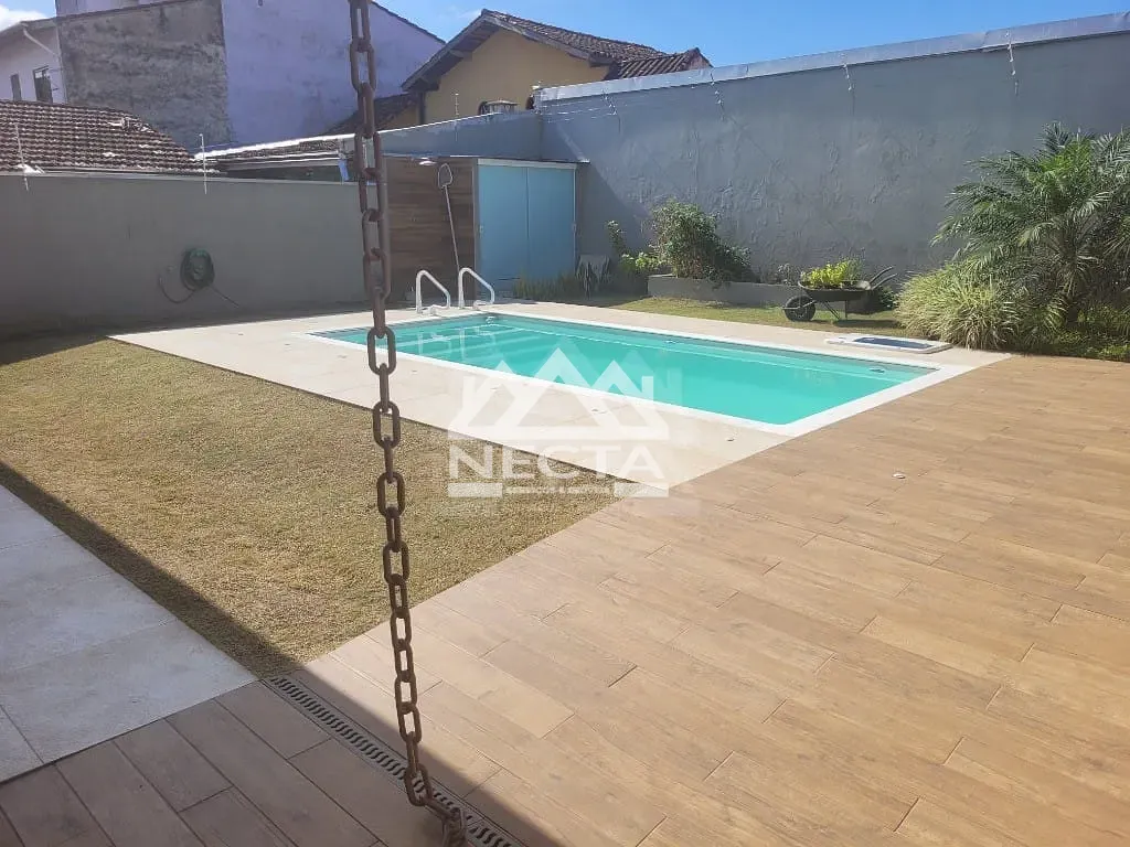 Casa, 4 quartos, 280 m² - Foto 2