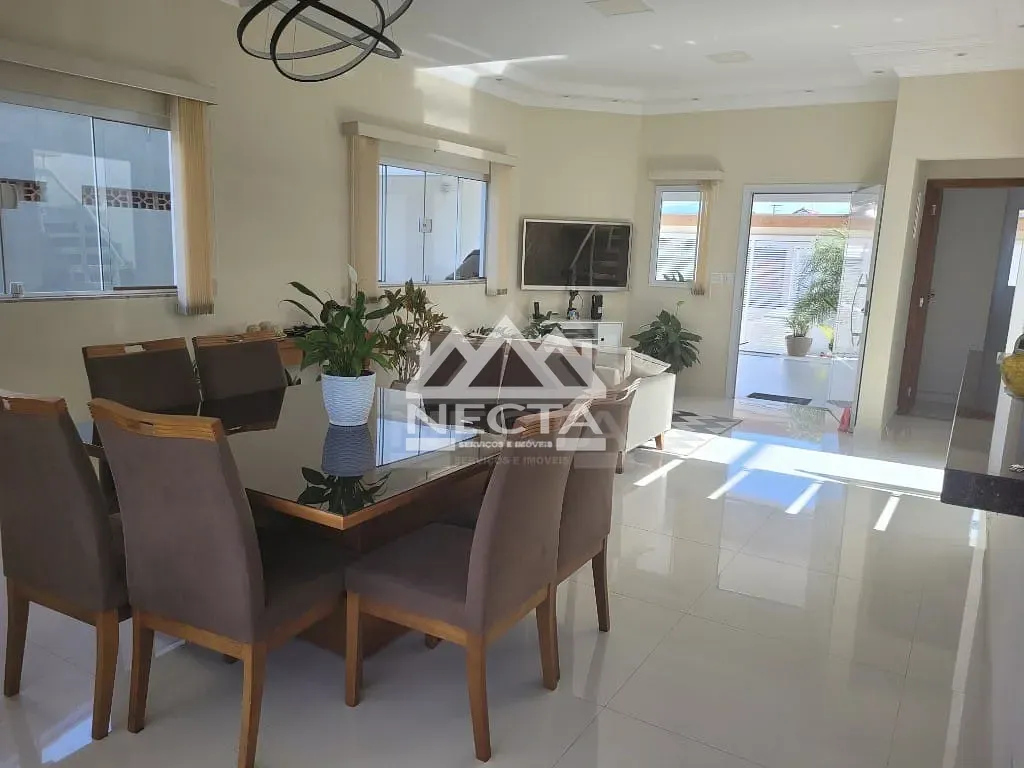 Casa, 4 quartos, 280 m² - Foto 11