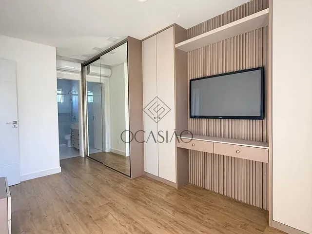 Casa 3 quartos e 3 banheiros, para alugar, no bairro São Judas Tadeu em Balneário Camboriú