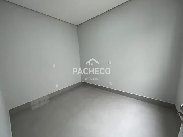 Casa com 150m² 3 quartos e 2 banheiros, à venda, no bairro Jardim Terramérica I em Americana