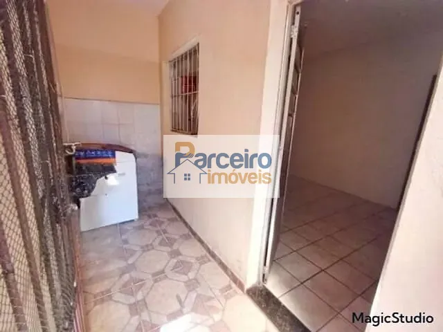 Casa 4 quartos e 2 banheiros, à venda, no bairro Jardim Helena em São Paulo
