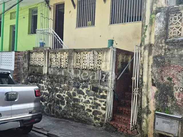 Casa com 54m² 2 quartos e 1 banheiro, à venda, no bairro Centro em Ilhéus