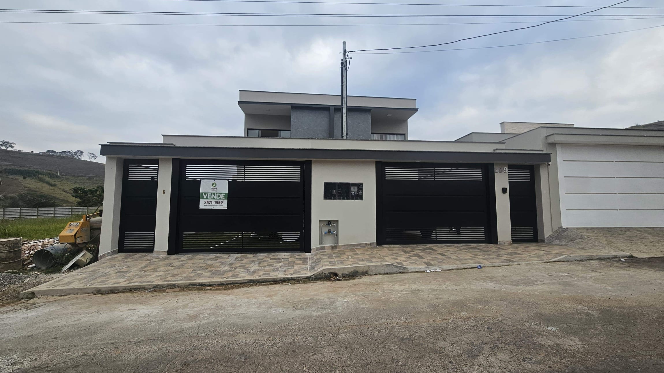 Casa à venda 3 Quartos, 2 Vagas, 123M², JARDIM SÃO LUIZ, RIO POMBA - MG - foto 1