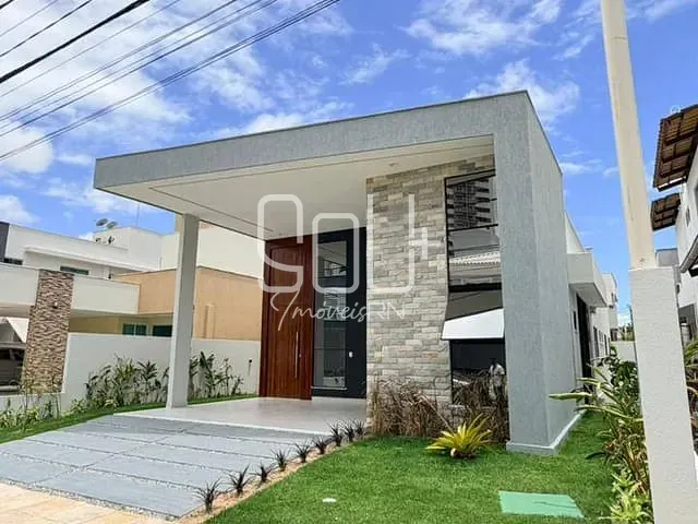 Casa com 300m² 3 quartos e 3 banheiros, à venda, no bairro Nova Parnamirim em Parnamirim