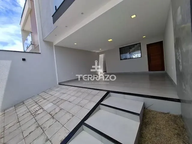 Casa 3 quartos e 2 banheiros, à venda, no bairro Jardim Belvedere em Volta Redonda
