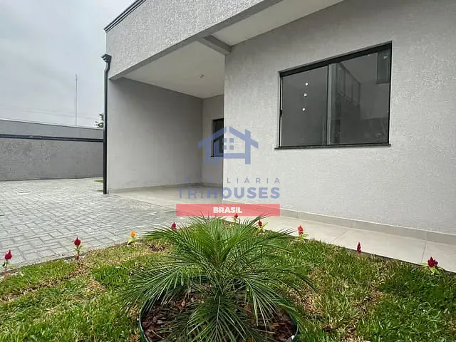 Casa 2 quartos e 1 banheiro, à venda, no bairro Estação em Araucária