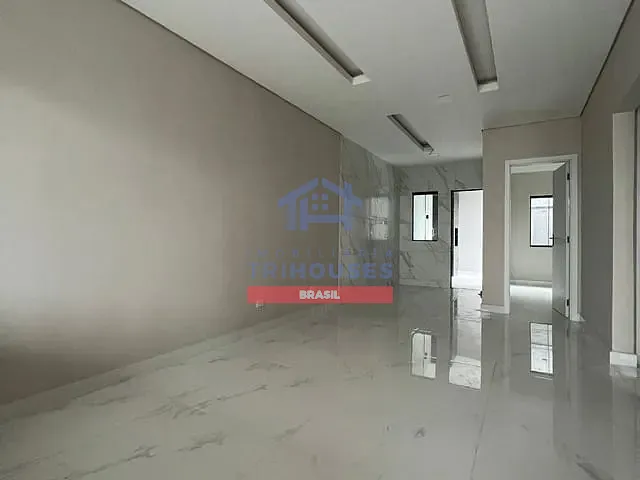 Casa 2 quartos e 1 banheiro, à venda, no bairro Estação em Araucária