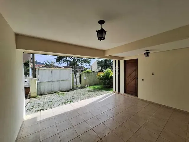 Casa com 269m² 4 quartos e 3 banheiros, à venda, no bairro Boa Vista em Curitiba