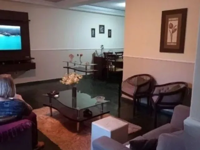Casa 3 quartos e 6 banheiros, à venda, no bairro Jardim em Santo André