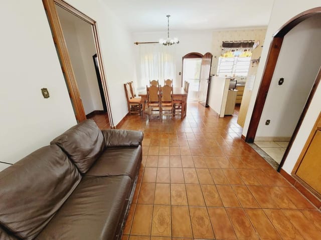 Casa com 375m², à venda, no bairro Centro em Indaiatuba