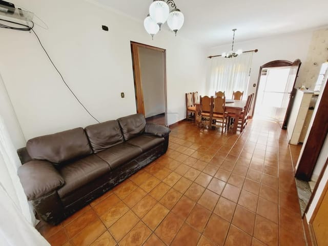 Casa com 375m², à venda, no bairro Centro em Indaiatuba