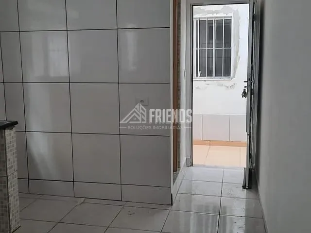 Casa com 50m² 1 quarto e 1 banheiro, para alugar, no bairro Jardim Piratininga em São Paulo