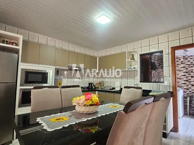 Casa com 264m² 2 quartos e 2 banheiros, à venda, no bairro São Vicente em Itajaí