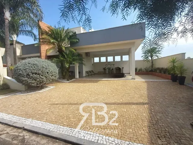 Casa 3 quartos e 5 banheiros, à venda, no bairro Bosque em Vinhedo