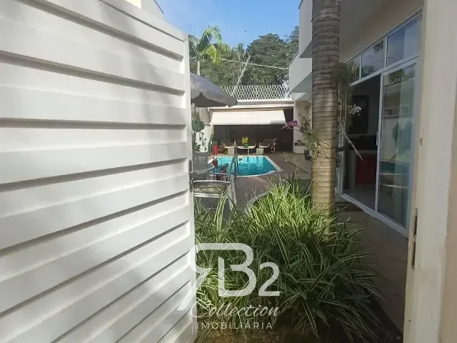 Casa 3 quartos e 5 banheiros, à venda, no bairro Bosque em Vinhedo
