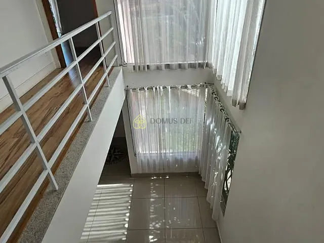 Casa com 500m² 4 quartos e 5 banheiros, à venda, no bairro Verbo Divino em Barra Mansa