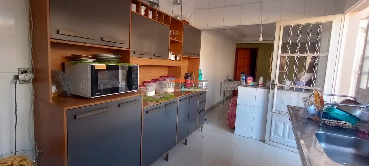 Casa, 4 quartos, 170 m² - Foto 13