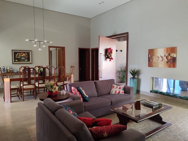 Casa com 450m² 4 quartos e 4 banheiros, à venda, no bairro Ecoville 2 em Dourados