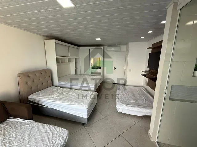 Casa com 245m² 2 quartos e 3 banheiros, à venda, no bairro Mangaratiba em Mangaratiba