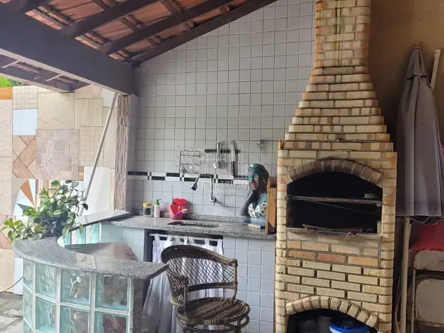Casa com 375m² 3 quartos e 1 banheiro, à venda, no bairro Citrolândia em Magé
