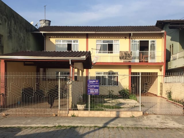 Casa com 275m² 5 quartos e 2 banheiros, à venda, no bairro Cordeiros em Itajaí