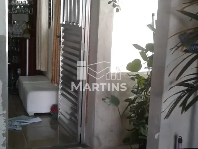 Casa 6 quartos e 2 banheiros, à venda, no bairro Jardim São Francisco em Embu das Artes