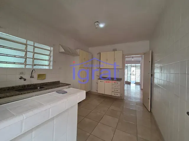 Casa 3 quartos e 4 banheiros, para alugar, no bairro Planalto Paulista em São Paulo