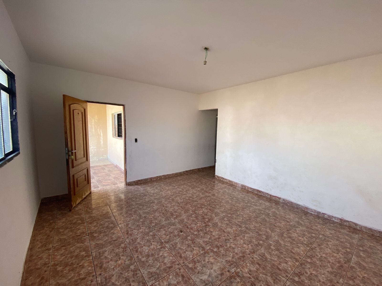 Casa à venda com 1 quarto, 200m² - Foto 6
