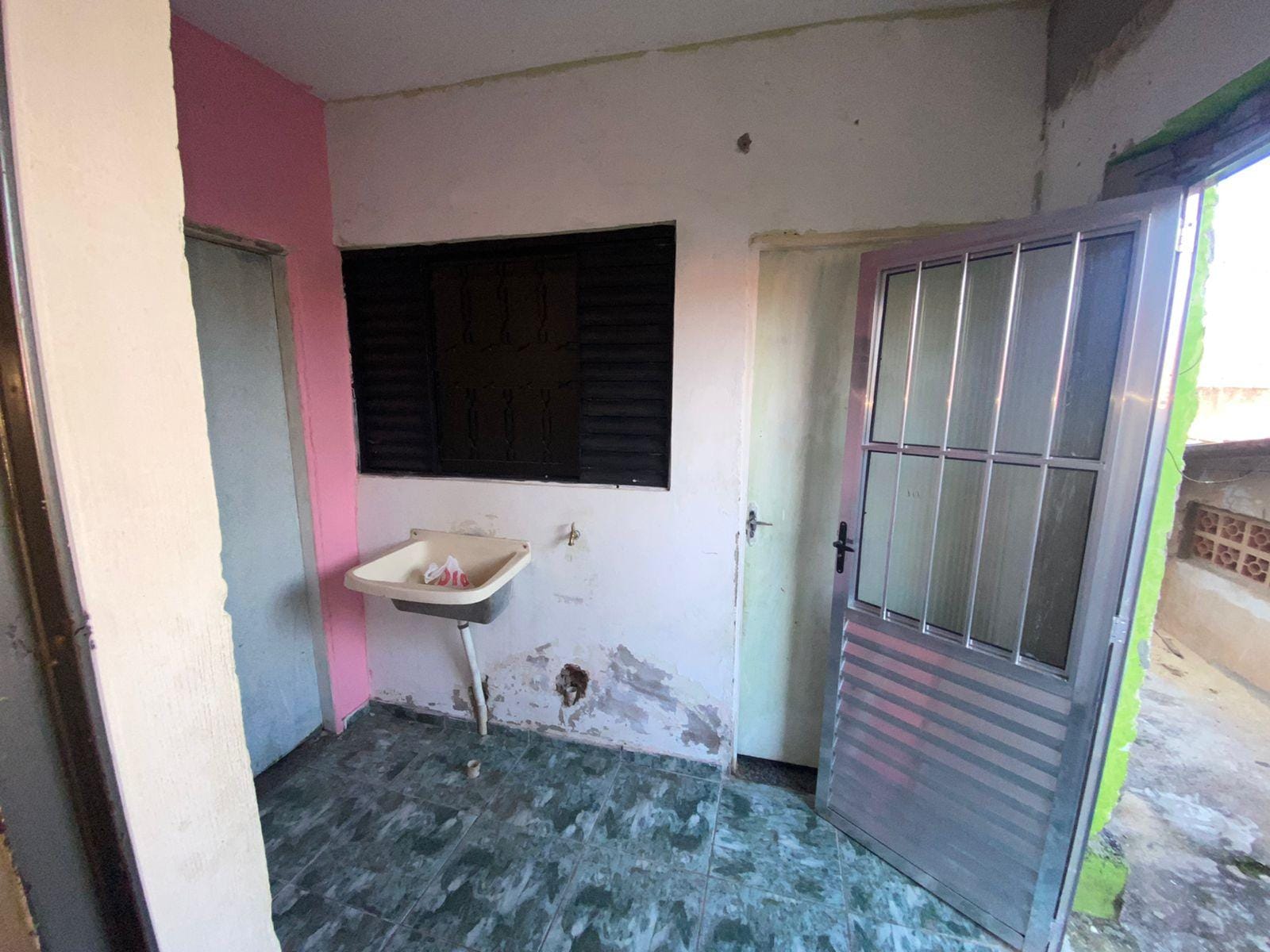 Casa à venda com 1 quarto, 200m² - Foto 22