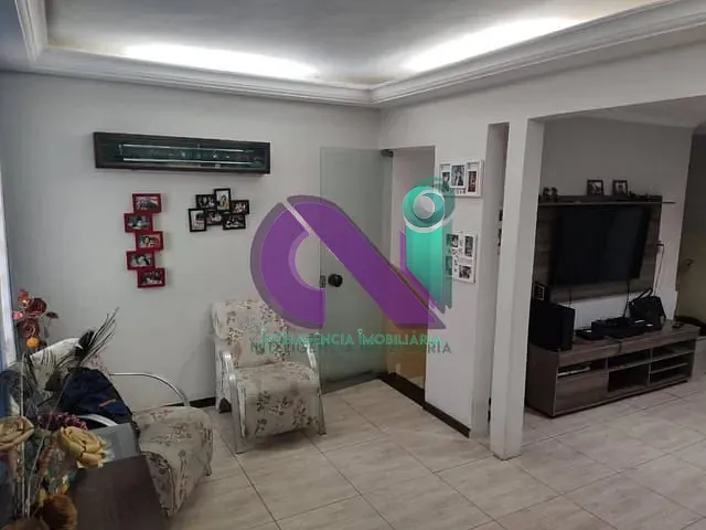Casa 3 quartos e 3 banheiros, à venda, no bairro Quitaúna em Osasco