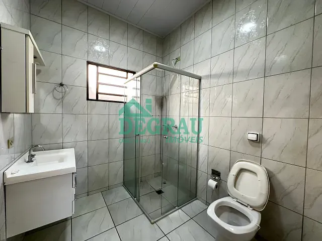 Casa 2 quartos e 1 banheiro, para alugar, no bairro Centro em Itapeva