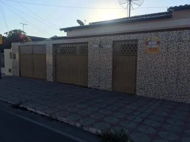 Casa 3 quartos e 1 banheiro, à venda, no bairro Tancredo Neves II em Paulo Afonso