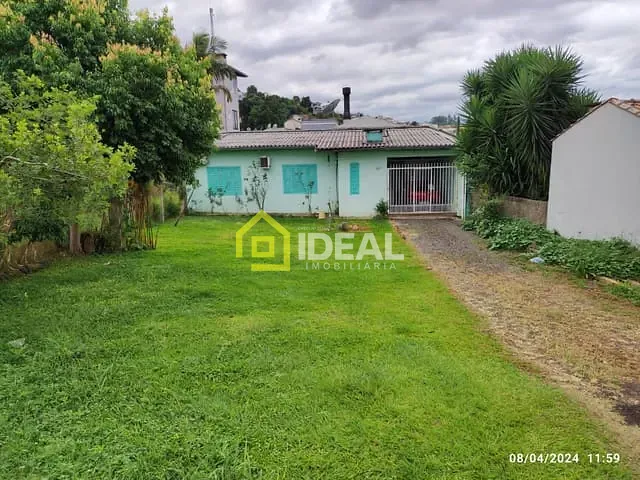 Casa 1 quarto e 1 banheiro, à venda, no bairro Vista Alegre em Concórdia