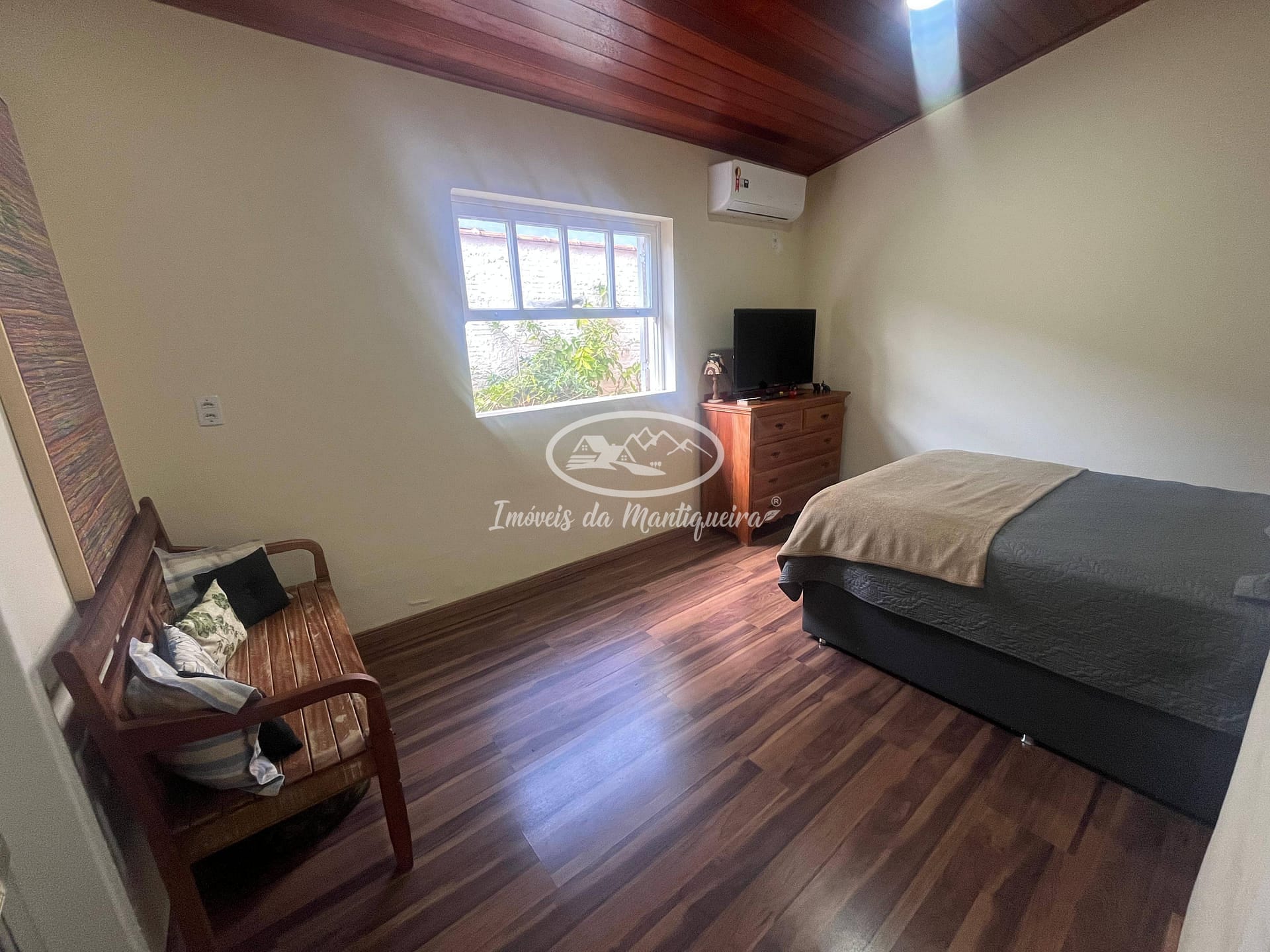 Casa à venda com 3 quartos, 188m² - Foto 12