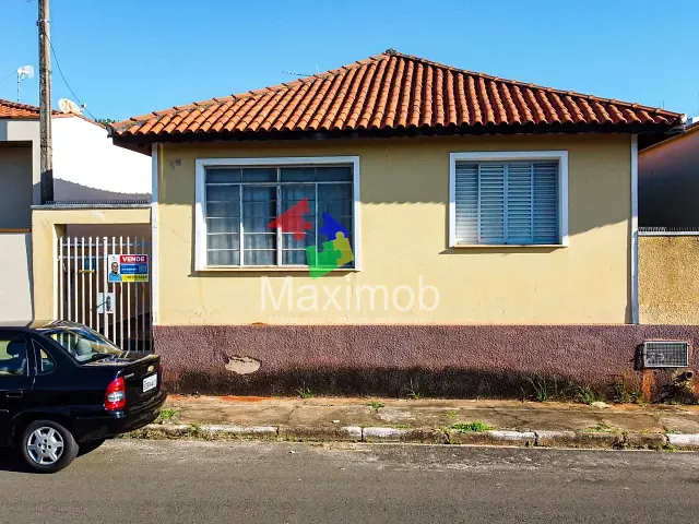 Casa com 220m² 2 quartos e 1 banheiro, à venda, no bairro Santa Cruz em Itapira