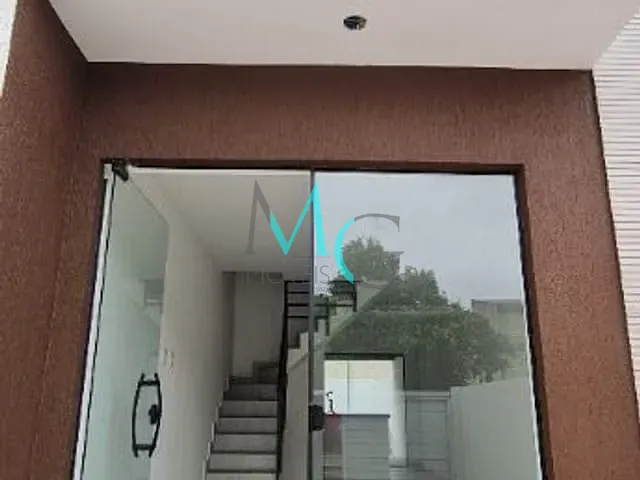 Casa 2 quartos e 1 banheiro, à venda, no bairro Campo Grande em Rio de Janeiro