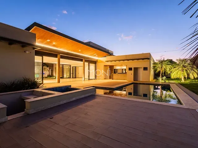 Casa 5 quartos e 8 banheiros, à venda, no bairro Setor de Habitações Individuais Norte em Brasília