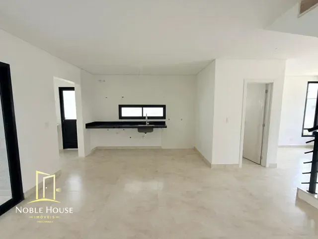Casa 3 quartos e 4 banheiros, à venda, no bairro Caixa D´Água em Vinhedo