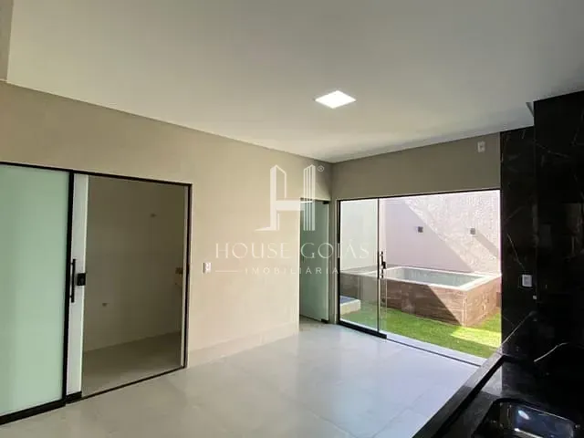 Casa com 224m² 3 quartos e 2 banheiros, à venda, no bairro Independência em Aparecida de Goiânia